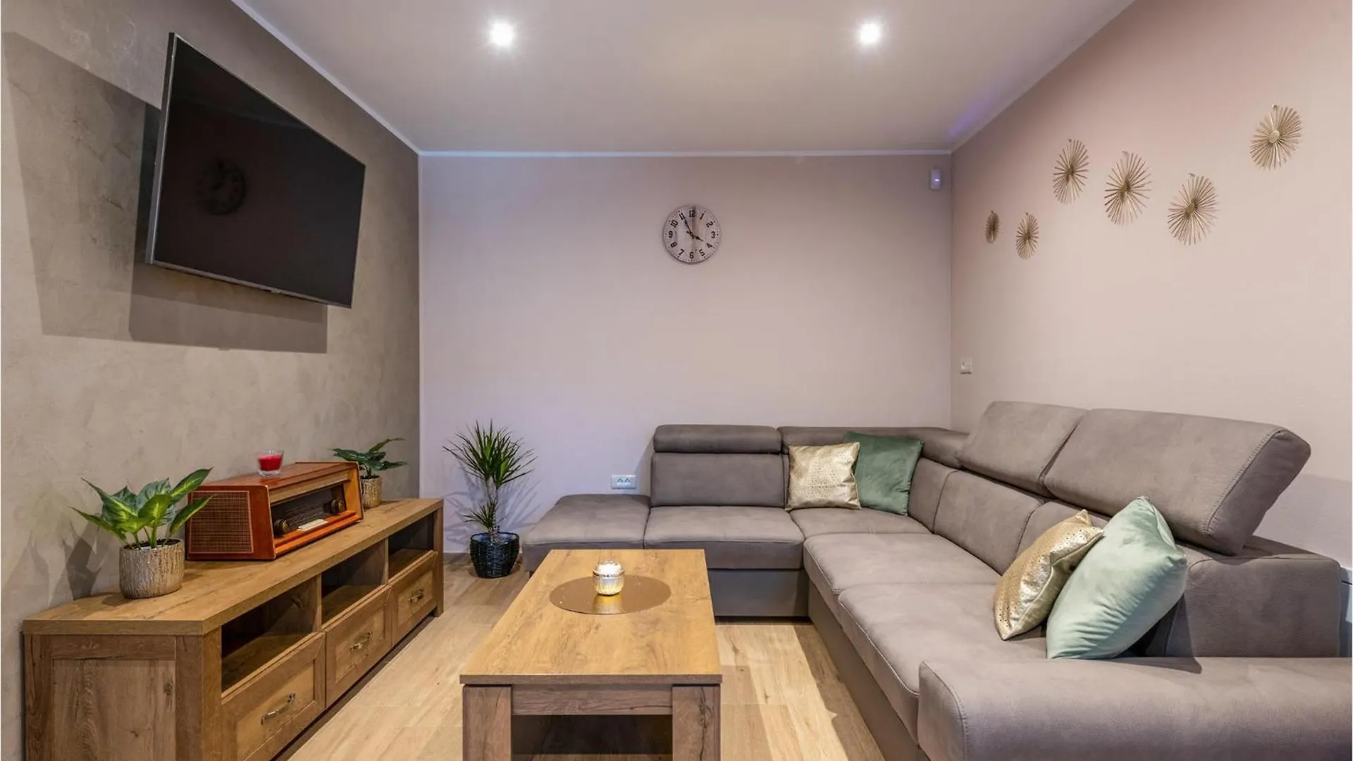 2 Bedroom Nice Home In Barban Juricev Kal 0*,  Croatia